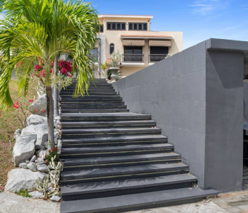 e26ef7eb-6887-4f72-b1f5-a652096d